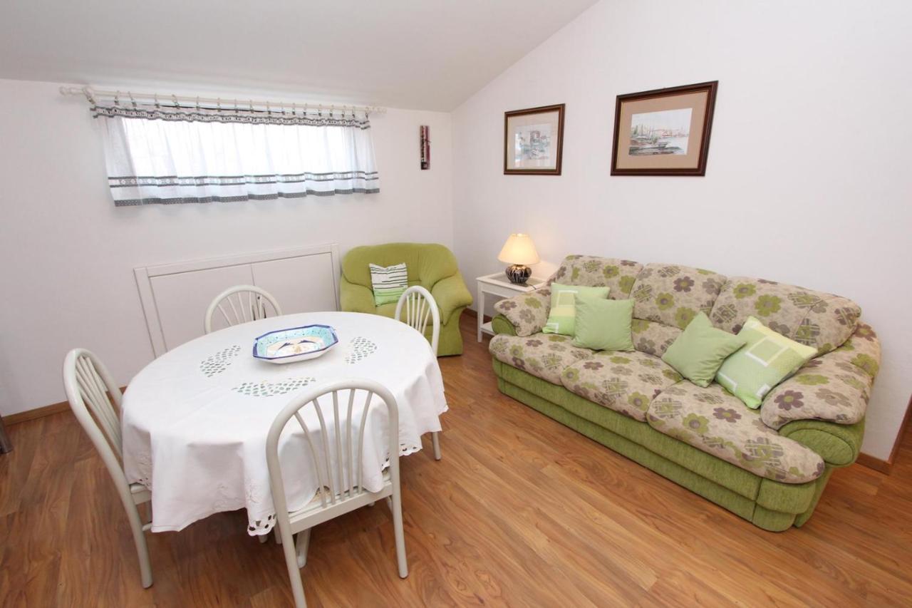 Apartments Daria Ρόβινι Εξωτερικό φωτογραφία